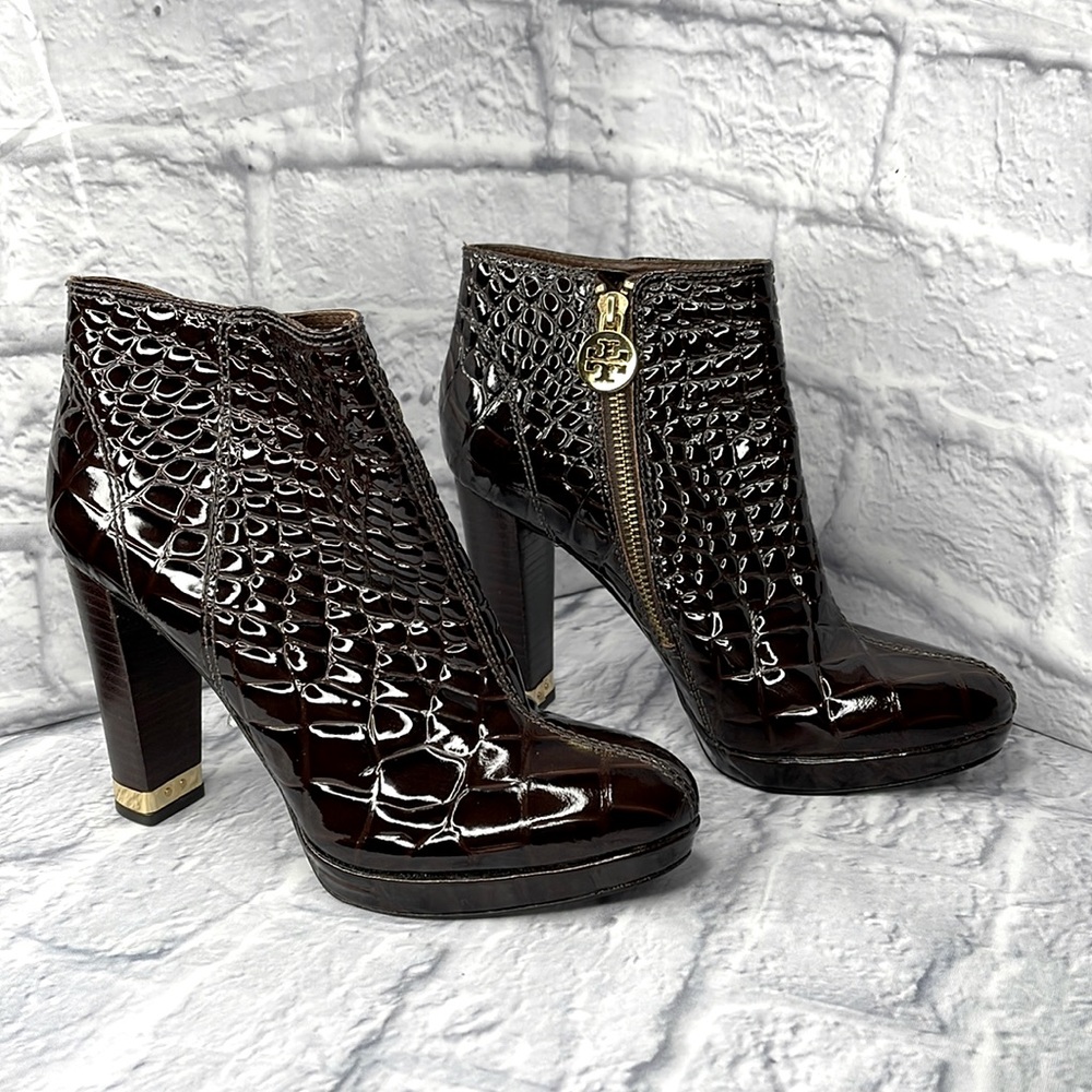 Tory Burch Brown Embossed Tortoise Croc Gold Zipper Logo Block Heel Ankle Boots